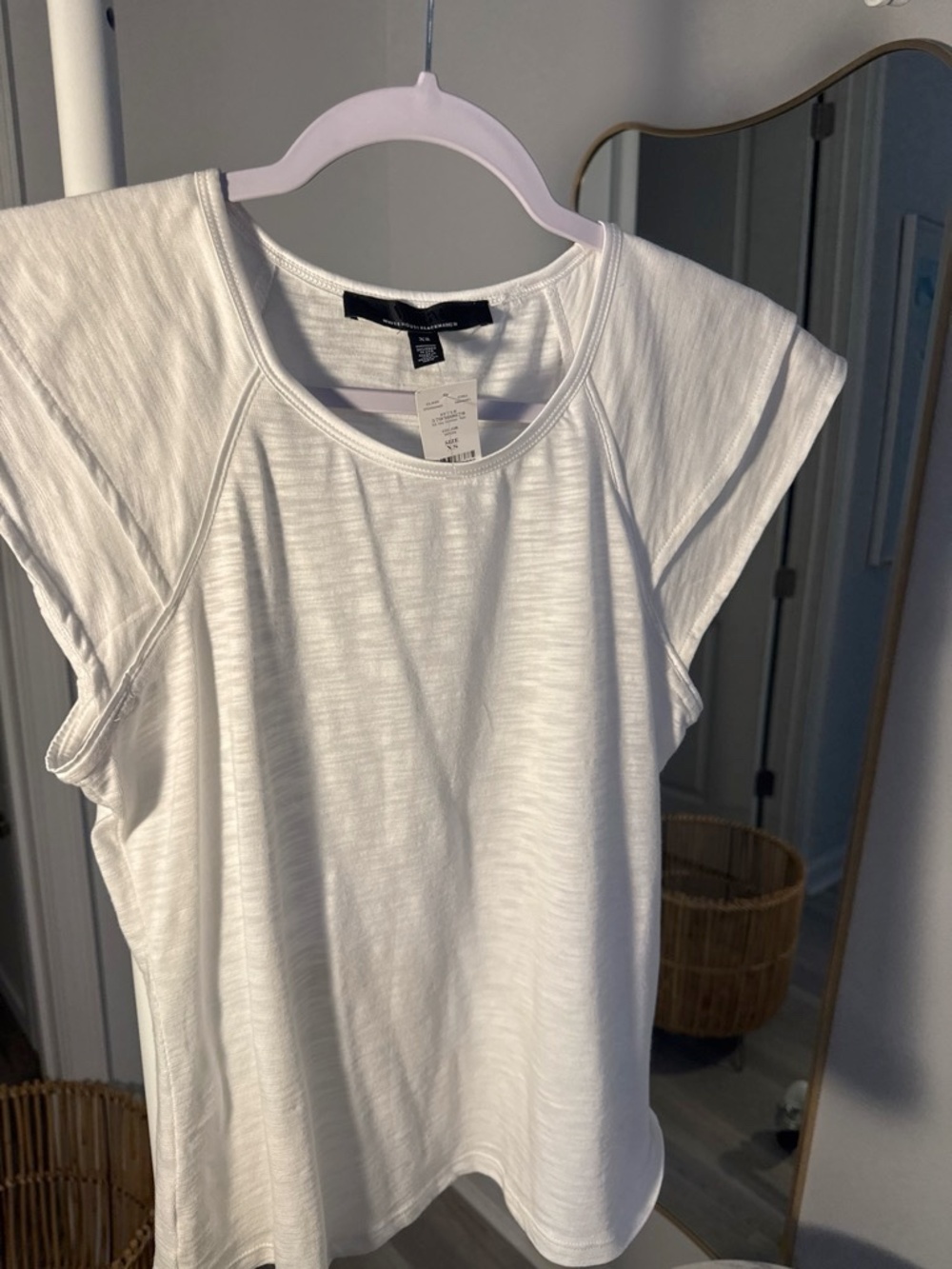 White House Black Market Ruffle Sleeve Crew Neck Go-Getter Tee XS White